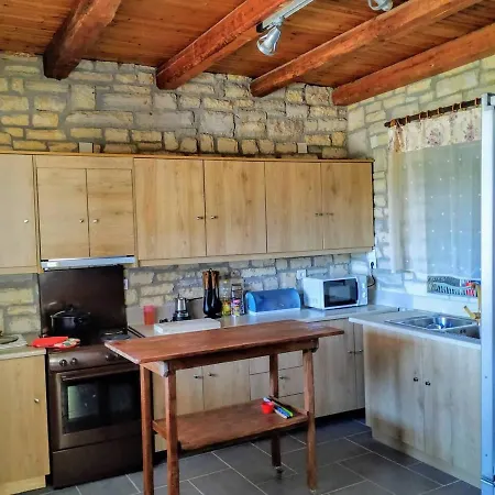 Willa Charming Stone Maisonettes Ejo